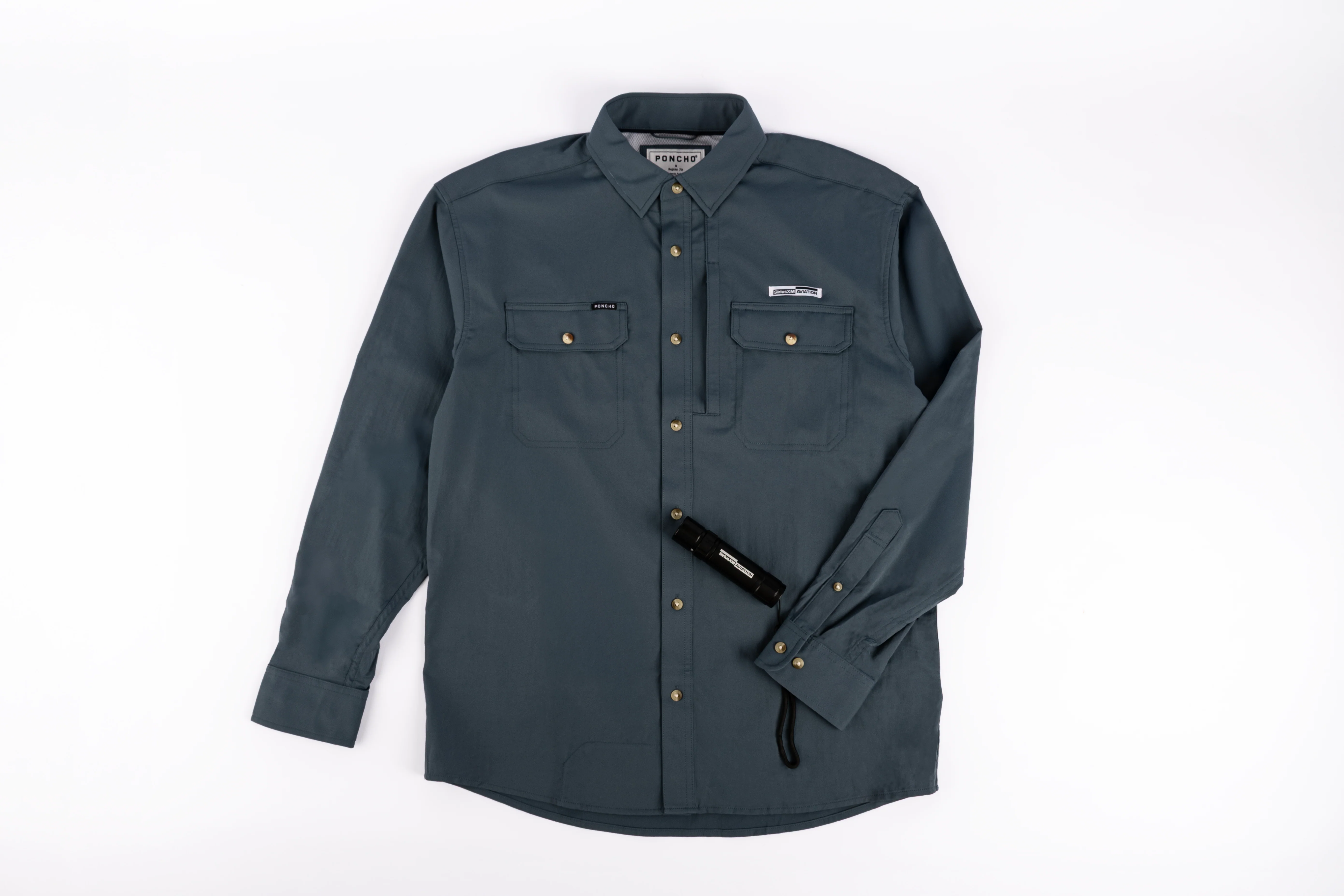 Men’s Backcountry Longsleeve Shirt & Flashlight - Image 4