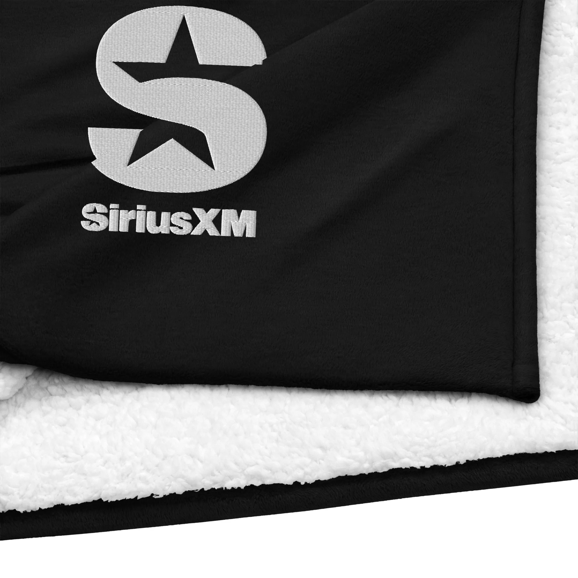 SiriusXM: Next Gen Premium Sherpa Blanket - Image 3