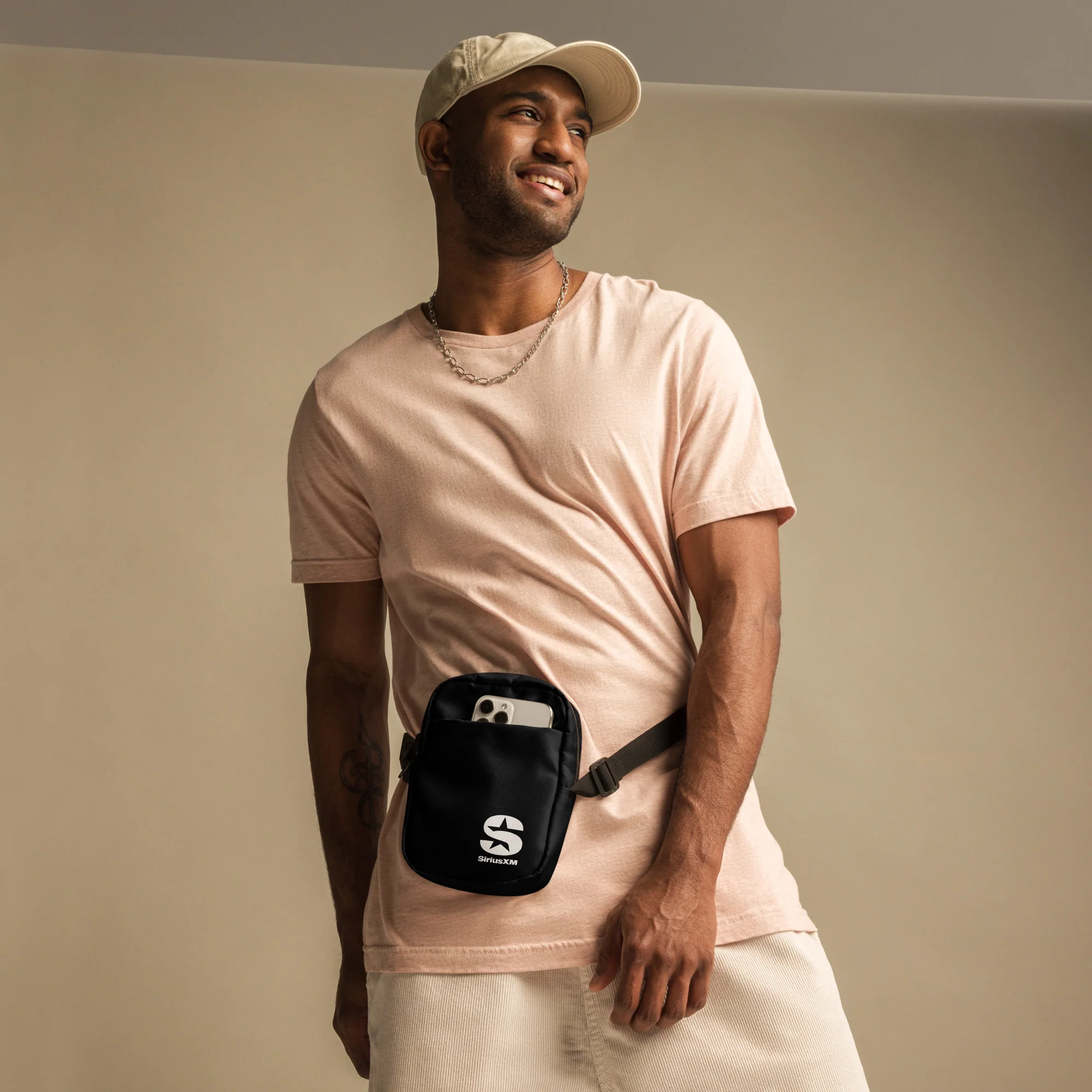SiriusXM: Utility Crossbody Bag - Image 3